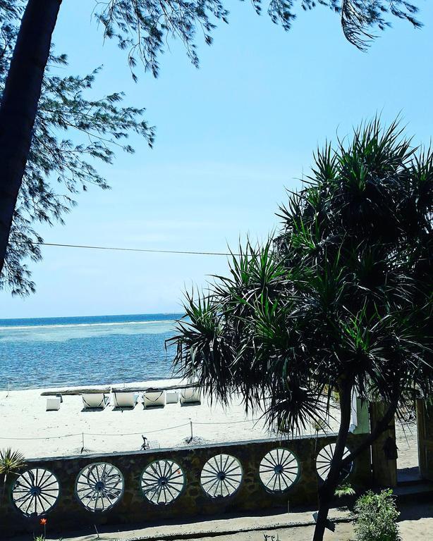 Kai'S Beach House Villa Gili Air Exterior photo
